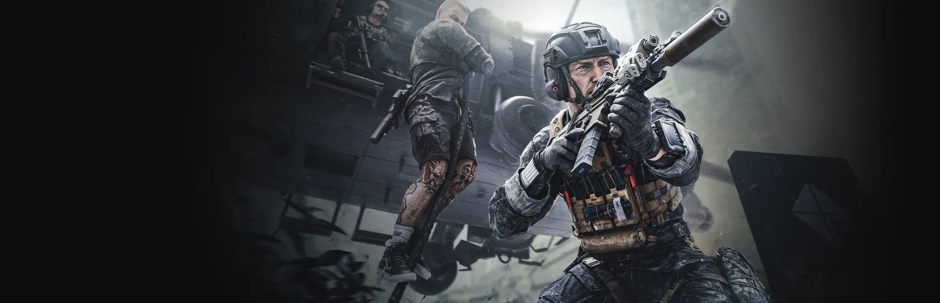 Escape from Tarkov key art: armed operators in a ruined city